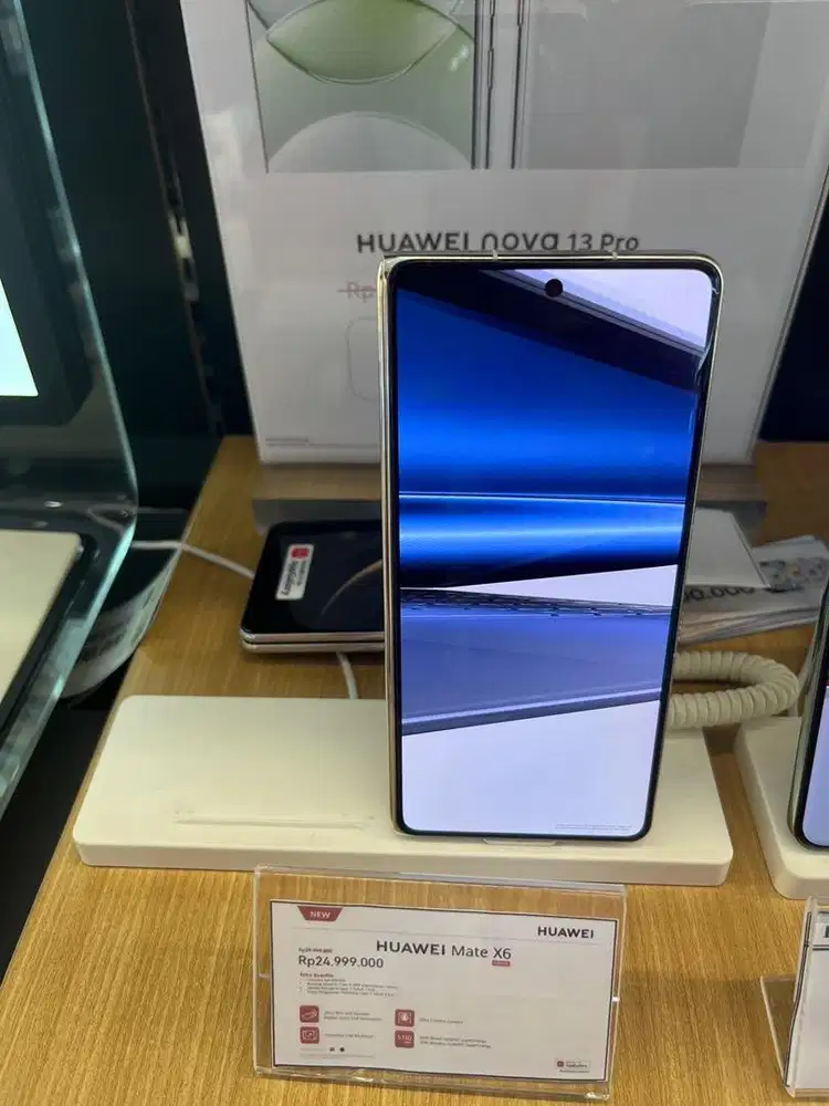 Huawei mate X6 nya