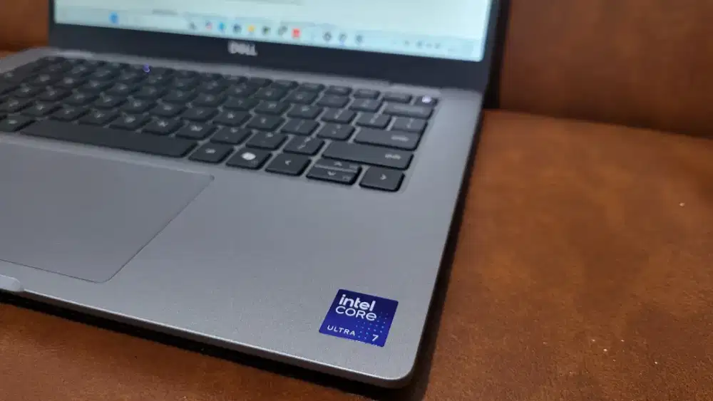 Dell 5350 Core Ultra 7 165U 16GB/512GB  Al Copilot 99% Garansi 2027