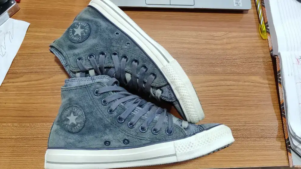 Converse Chuck Taylor All Star Navy Suede Original seken branded