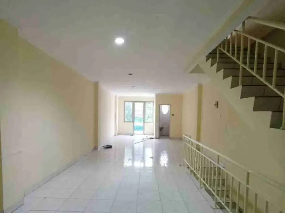 D sewa ruko city resort miami