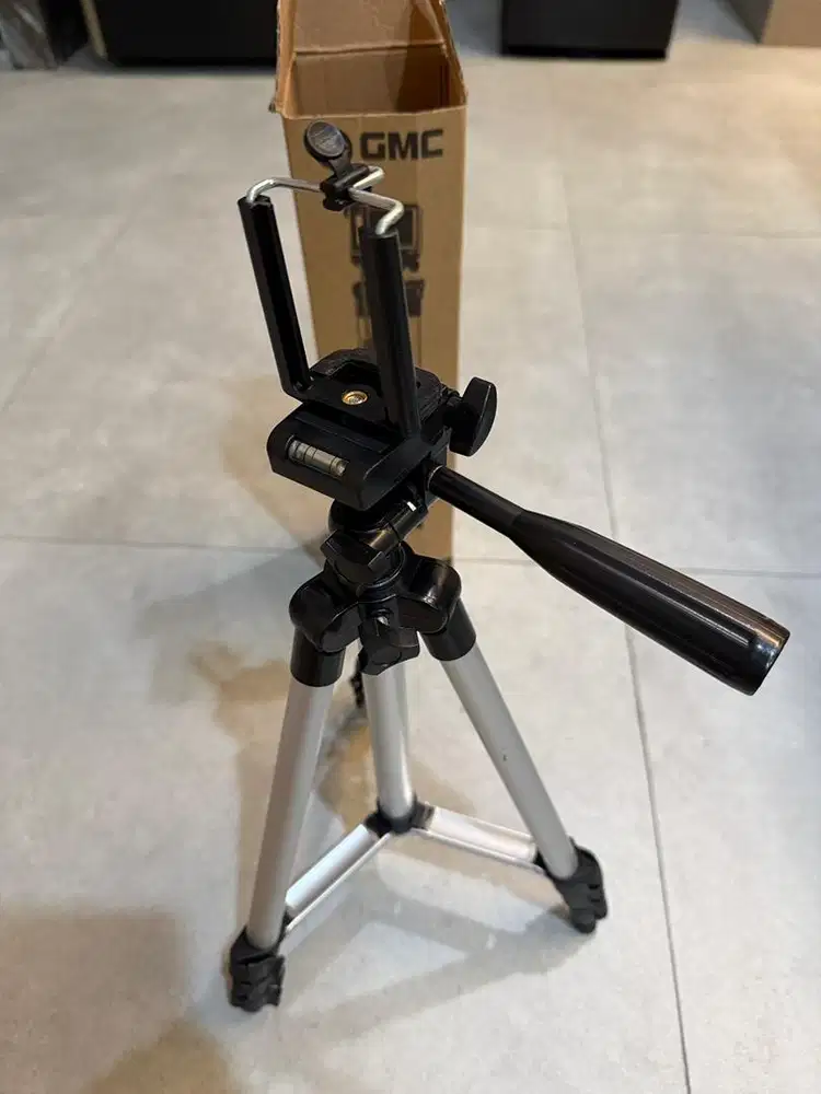 Tripod kamera hp Tinggi
