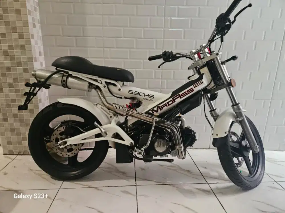 Motor Minerva Sachs Mad Ass Madass 125cc Km5rb 2012 Kodya Ss Lkp Mulus