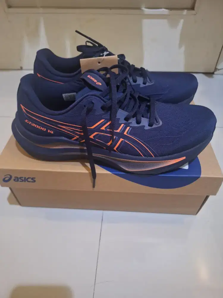 Sepatu Asics Men GT-2000 14 Standard