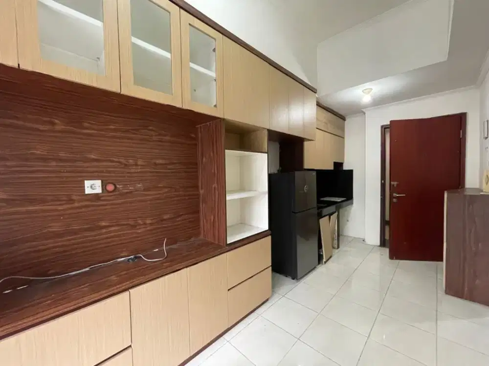 Dijual Semi Furnish Apartemen Sudirman Park, Type 1 BR di Tanah Abang, Jakarta Pusat