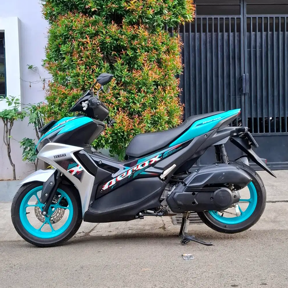 [KM RENDAH] All New Yamaha Aerox Connected 155 cc Tahun 2023 ISTIMEWA