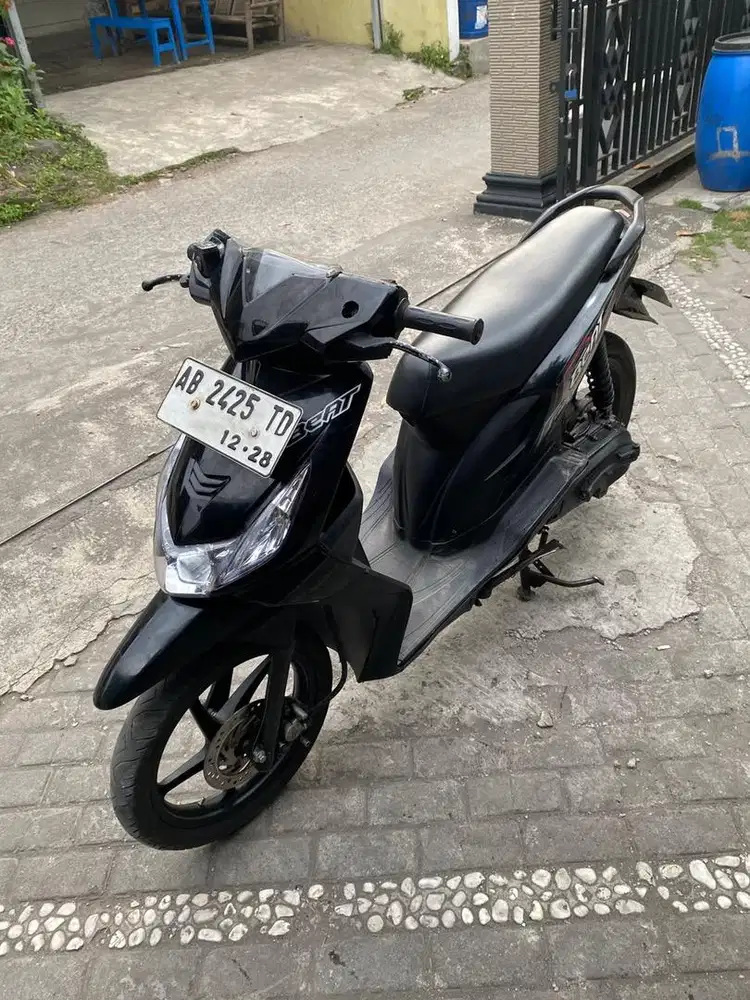 Honda beat THN 2008 plat AB Wonosari
