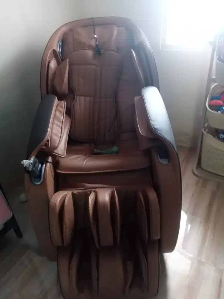 Kursi pijat otomatis