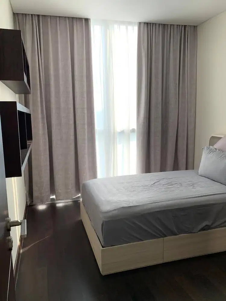 DISEWAKAN APARTMENT CASA DOMAINE DEKAT HOTEL SHANGRILA