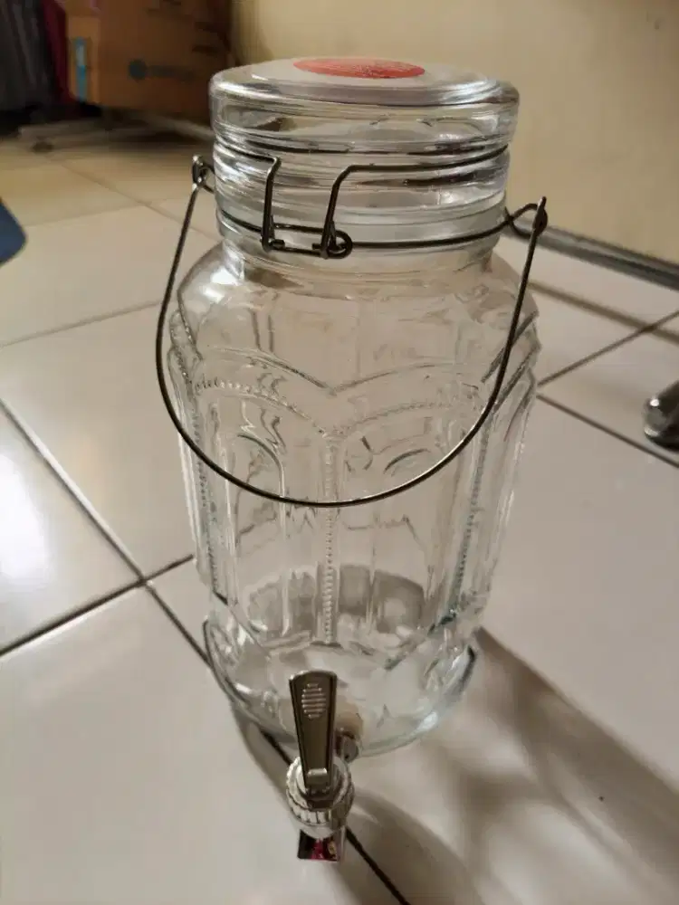 Dispenser/toples kaca ukuran 1 galon/3.7 Liter