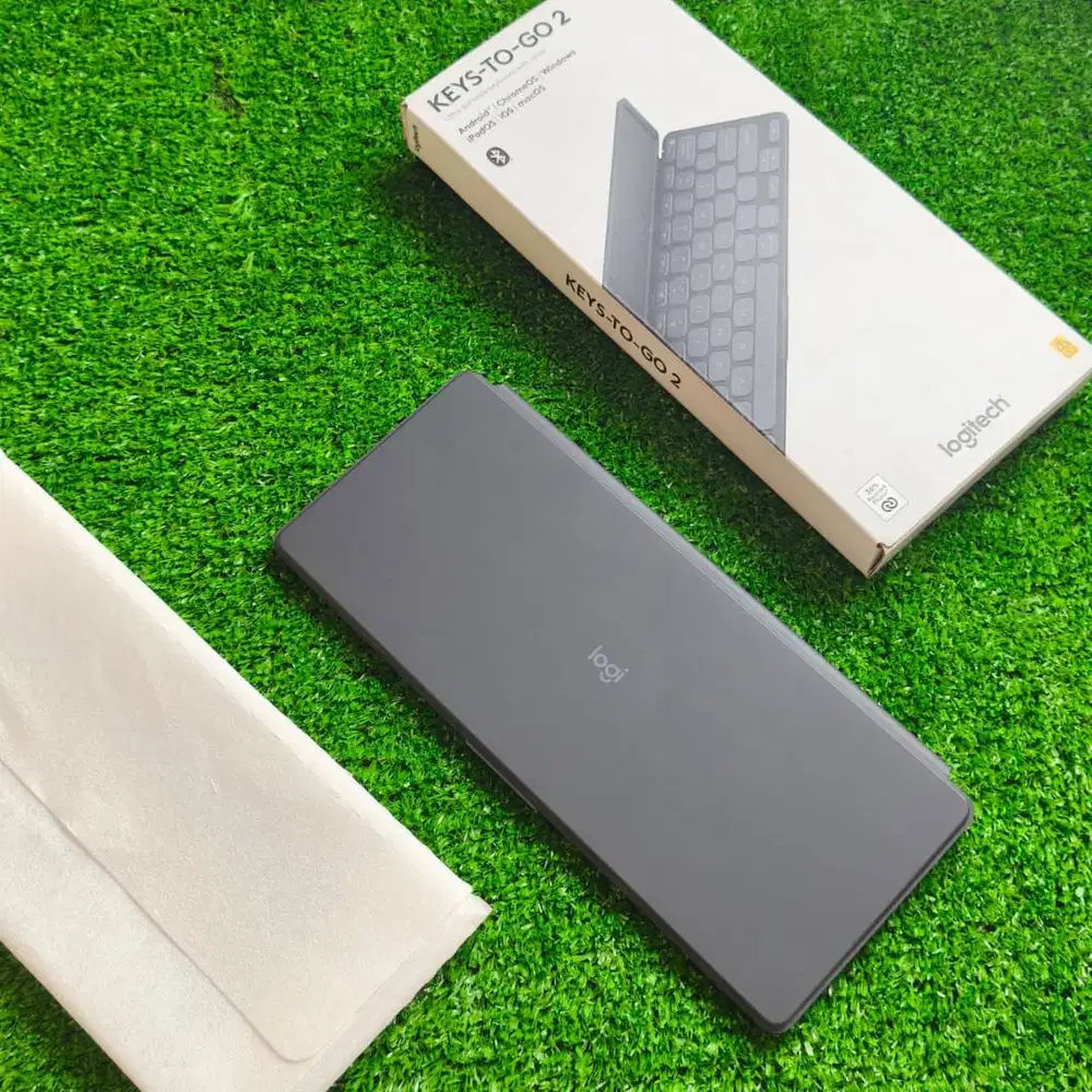 Logitech Keys-To-Go 2 Keyboard Universal Graphite ex resmi 15 jan 26
