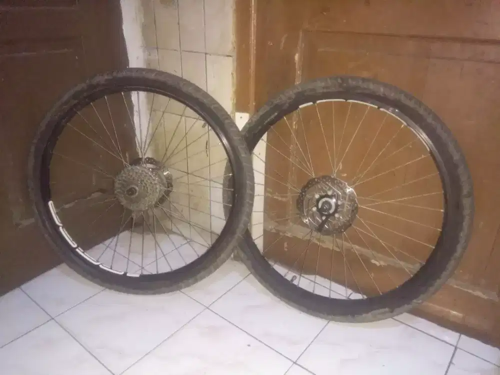 Wheelset 26 Shimano mt200