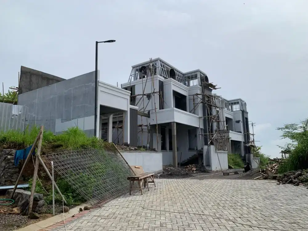 DP 5% RUMAH AMERICAN CLASSIC CLUSTER  MEWAH ELEGAN THE COSMO PARADISE GUNUNGPATI