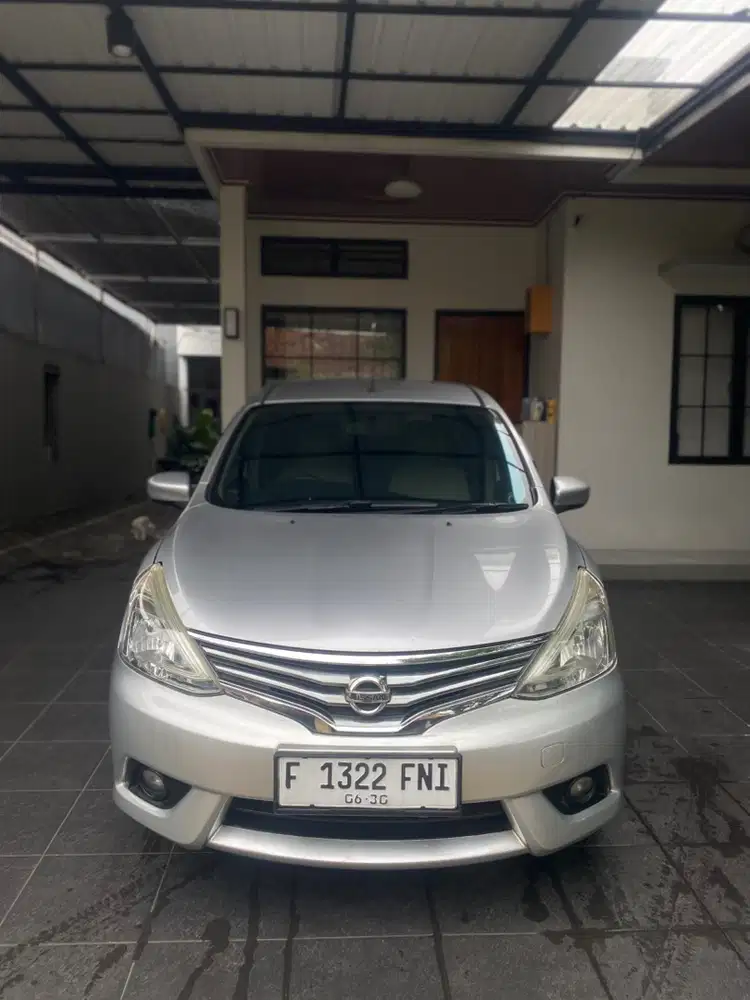 [ CASH ] Nissan Grand livina XV 2014 Matic