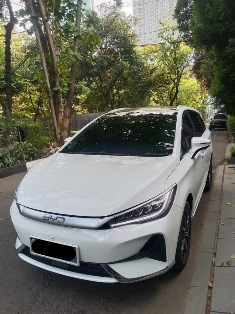 BYD M6 Superior Captain Seat 2024