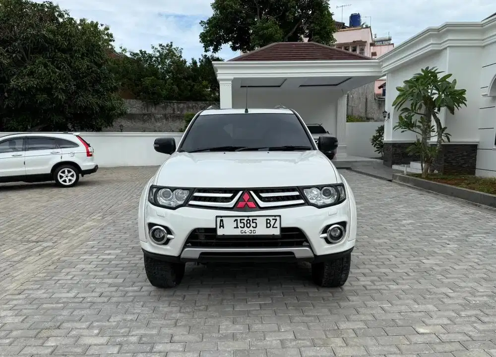 PAJERO SPORT DAKAR MATIC 2014