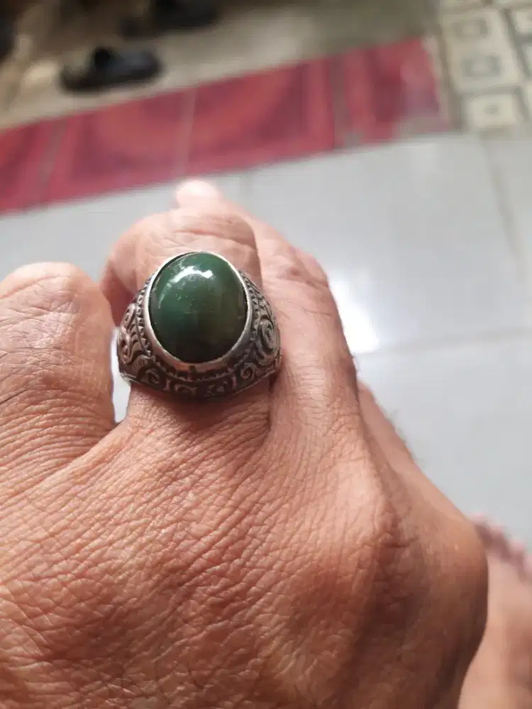 Batu Cincin Garut dengan ikatan.Perak . Mantul Elegan