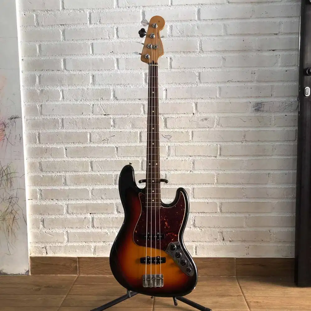 Fender Jazz Bass Deluxe MIM 2008