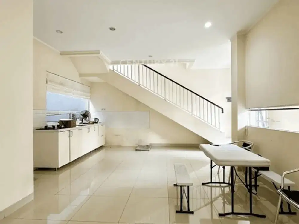 Dijual Rumah Lokasi Strategis Di Discovery Bintaro jaya