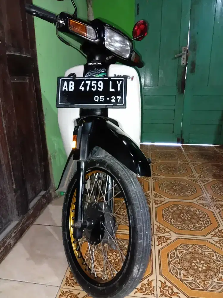 Dijual Honda Astrea Grand