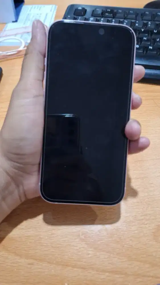 Dijual Iphone 15 Basic