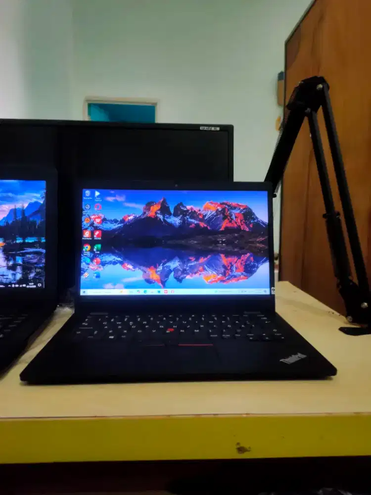 Lenovo Thinkpad core i3 gen 10