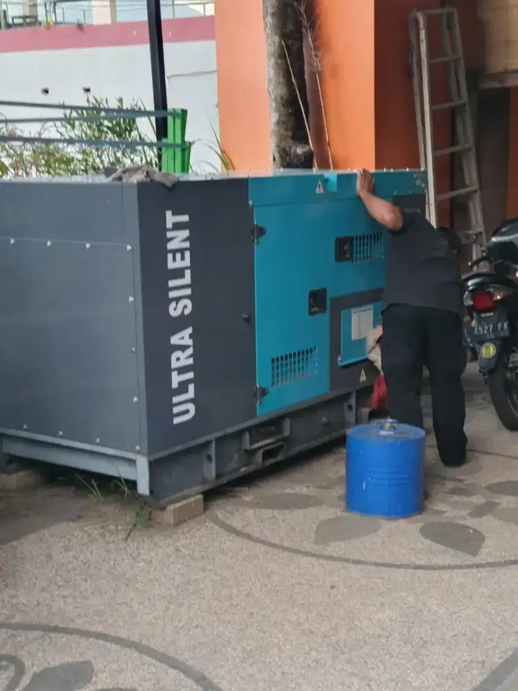 Genset 30 kva Silent Bagus Original