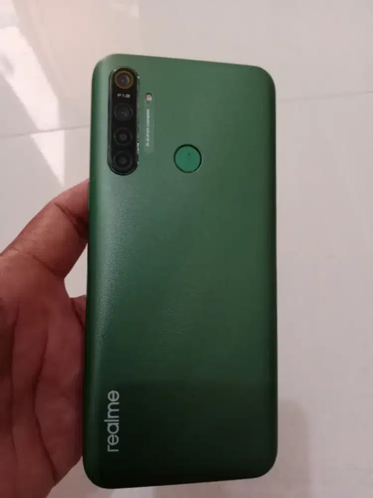 Realme 5i ram 4/64gb mulus dan normal