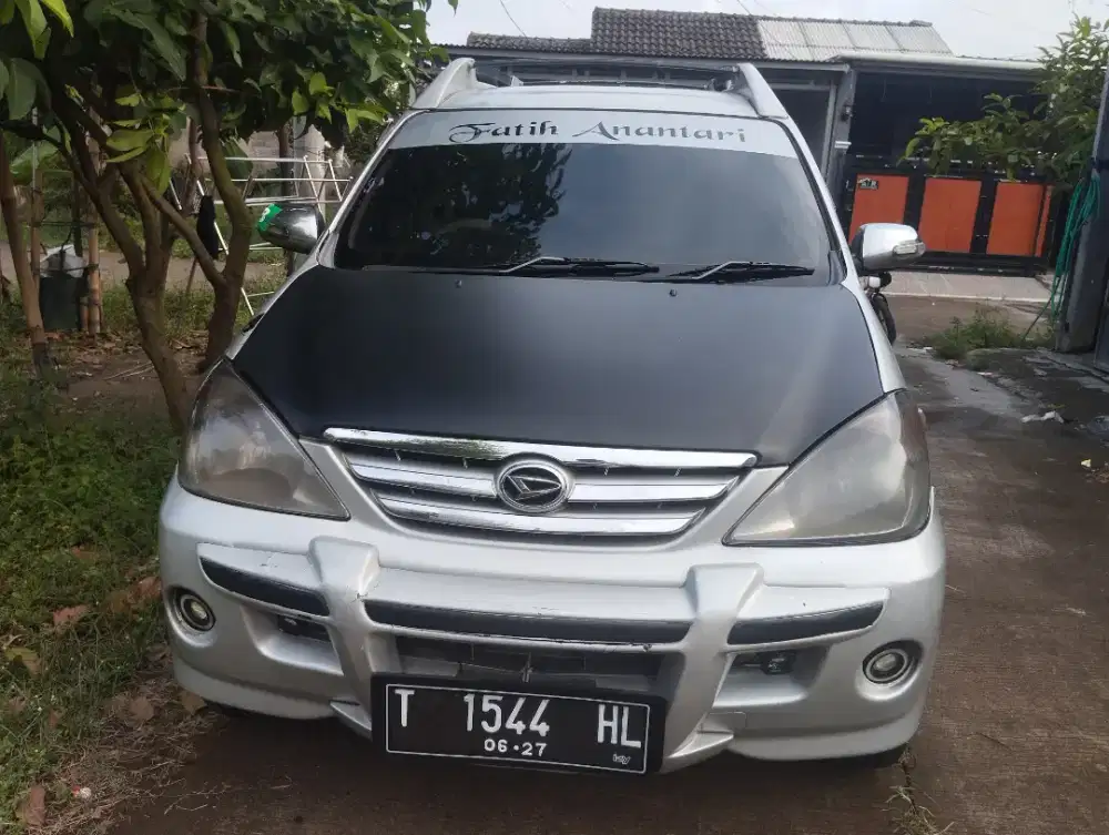 Daihatsu xenia xi 1300 tahun 2006