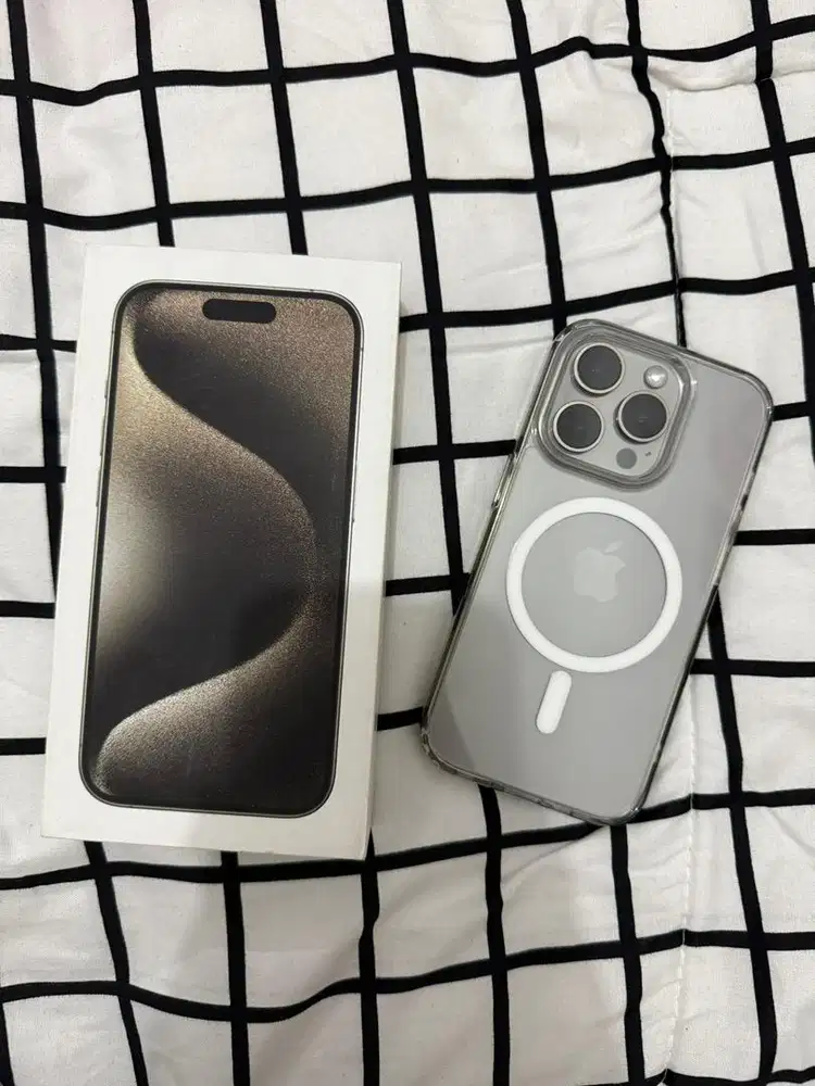 iPhone 15 Pro 128gb ex iBox Natural Titanium