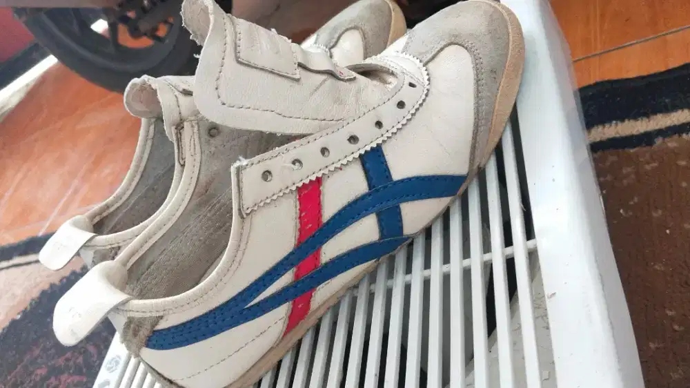 Onitsuka tiger size 38 japan