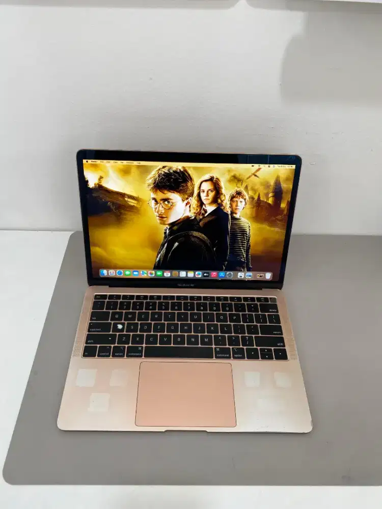MACBOOK AIR 2018 i5 RAM 8GB SSD 256GB 13INCH