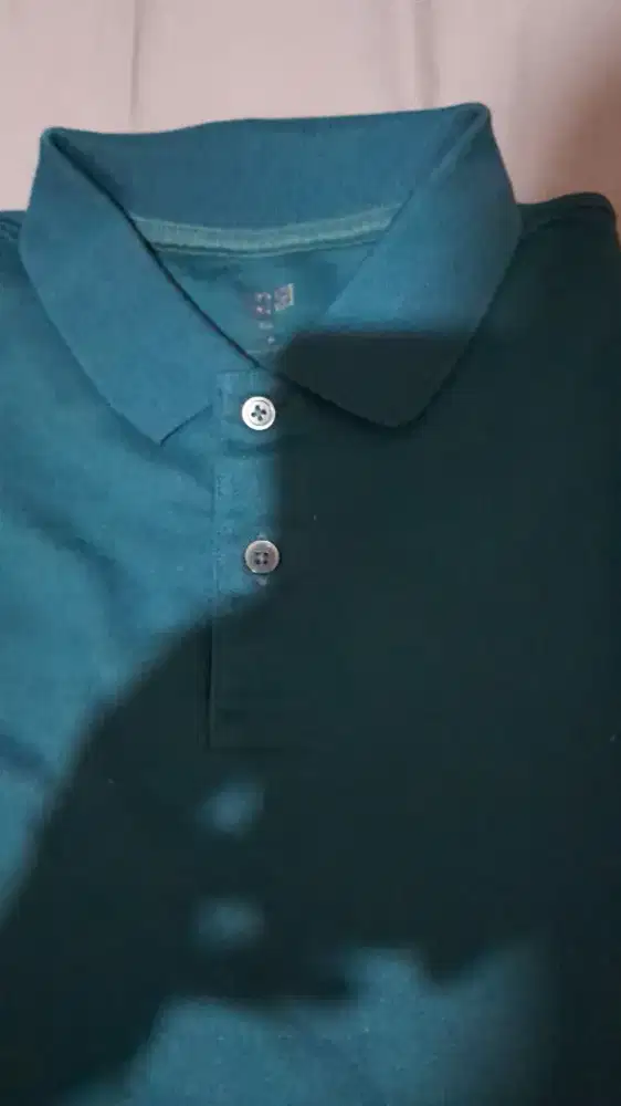 Kaos polo uniqlo original