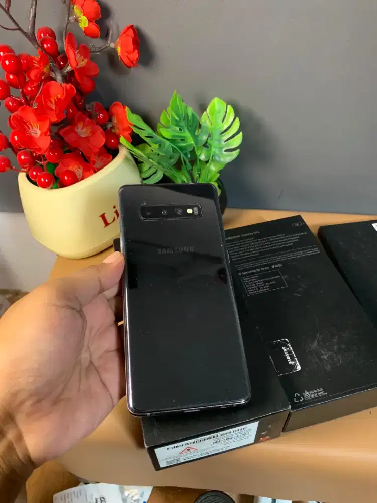 Samsung s10 plus 12/1tb SEIN resmi Indonesia