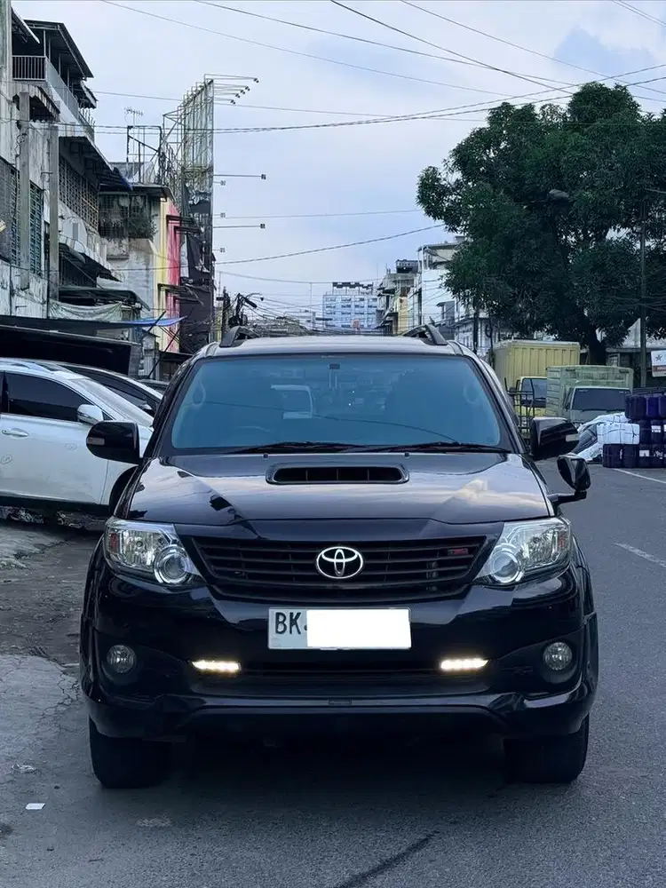 Fortuner TRD VNT diesel automatic Tahun 2013 akhir