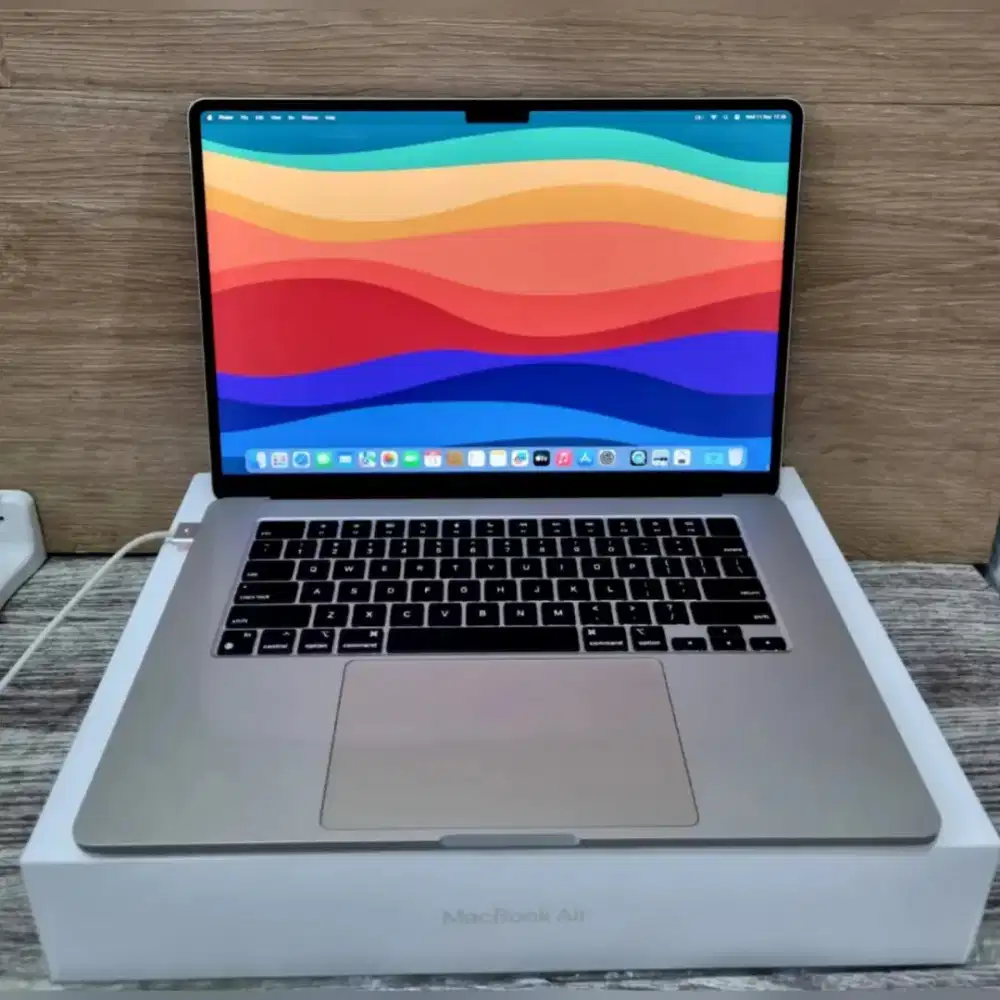 Macbook Air M2 15 inch thn 2023 EX IBOX