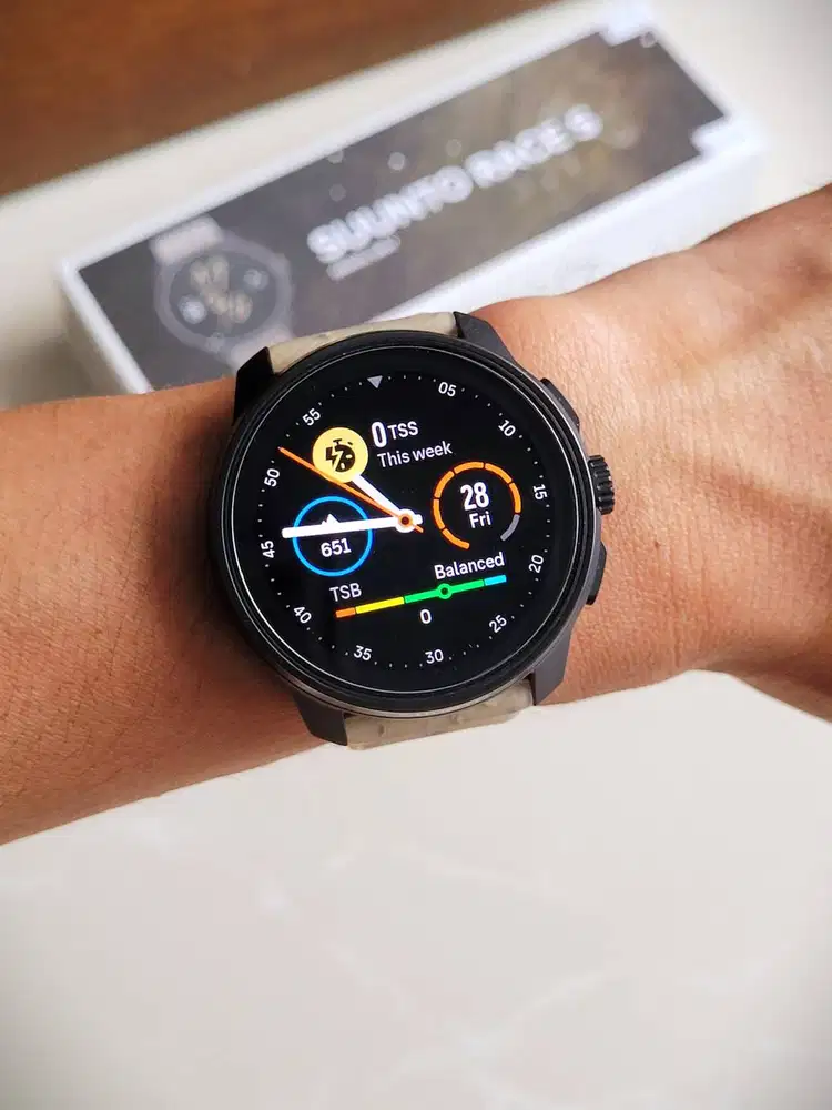 SUUNTO RACE S Gravel Grey Garansi Resmi Mulus Like New Second Original