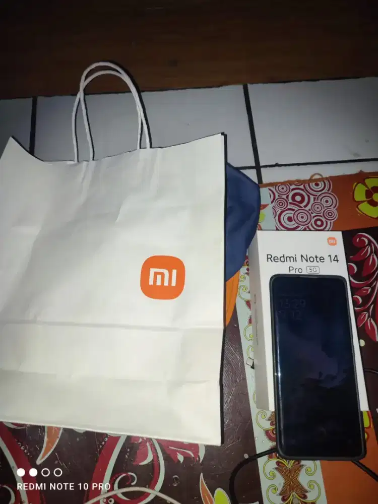 Jual santai HP bekas, pemakaian pribadi baru 4 bulan