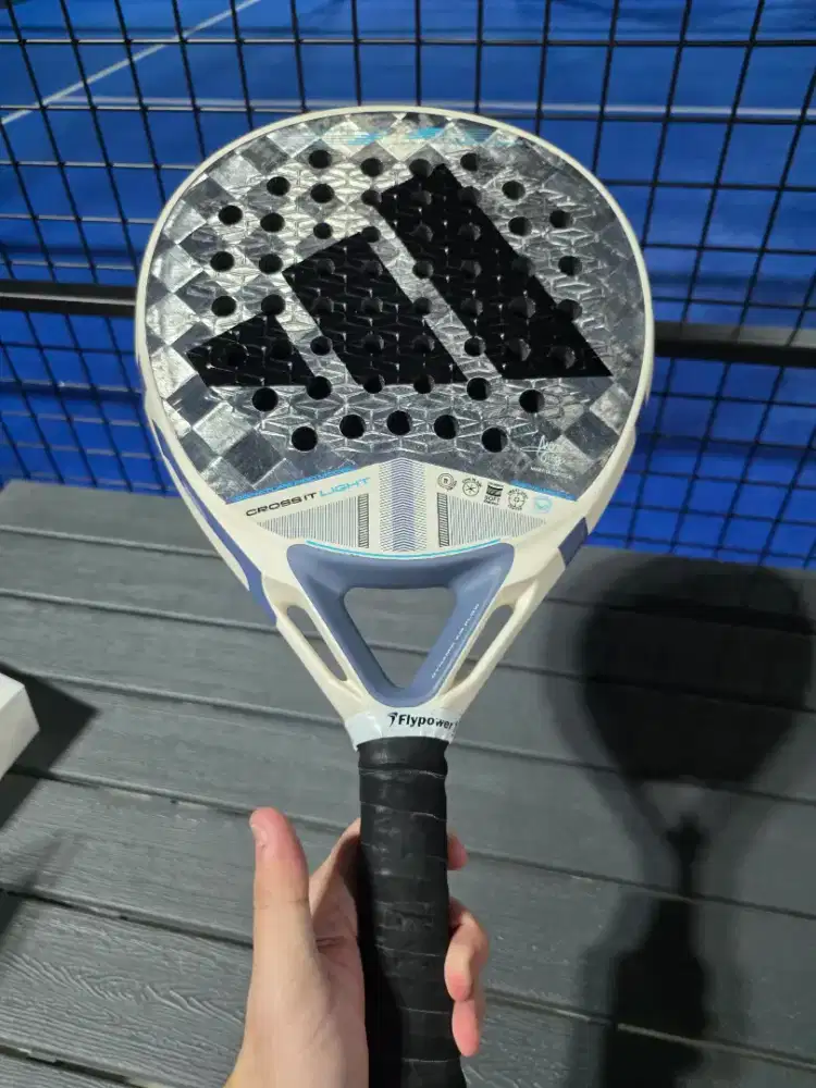 ADIDAS CROSS IT LIGHT 2025