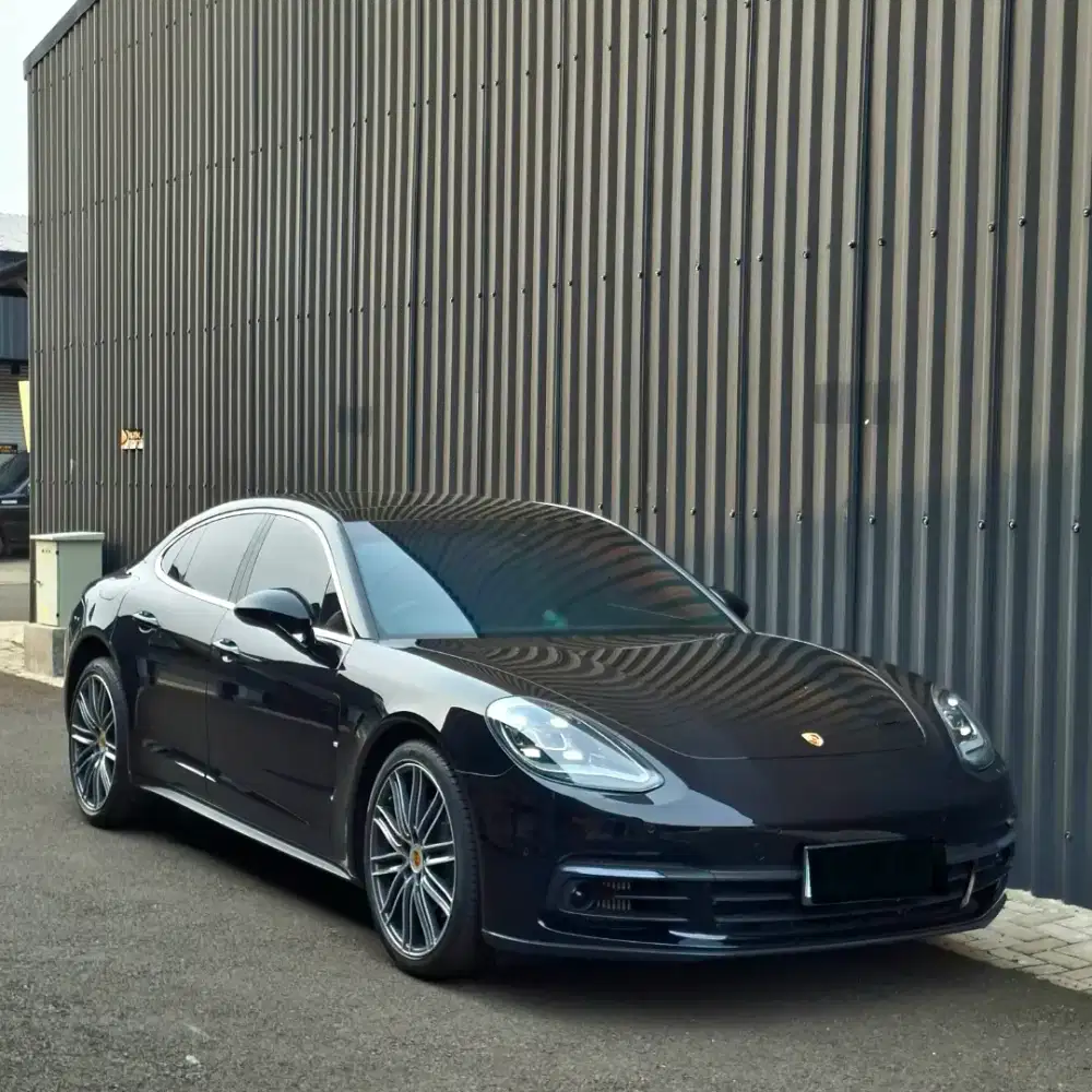 Porsche Panamera 4S 2017