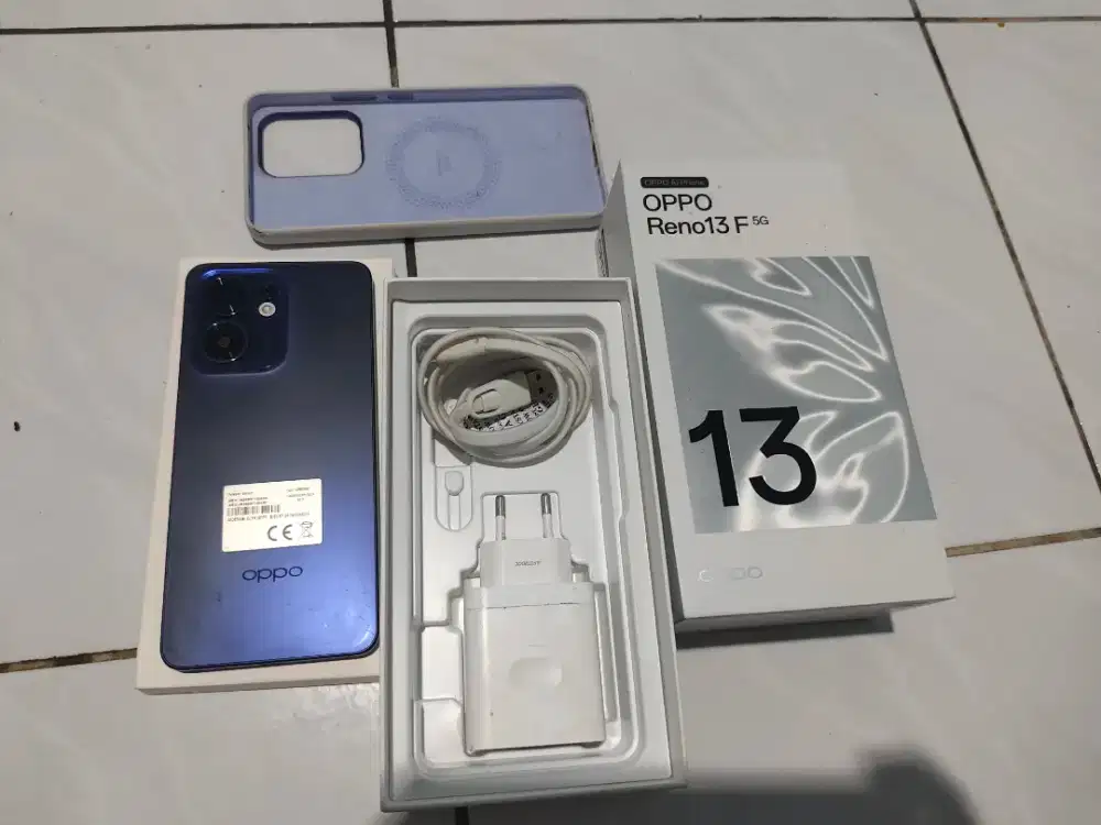Oppo reno 13 f 5G ram 12/256 gb second fullset