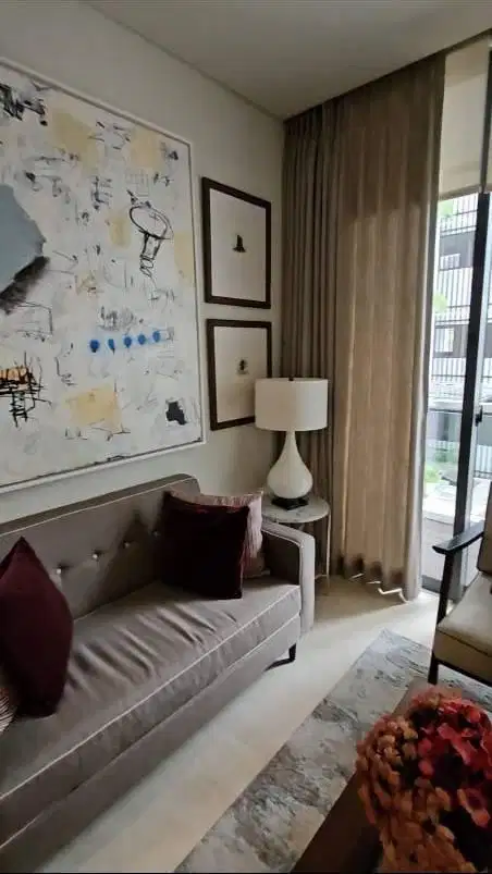 Apartemen Mewah Rosebay , Graha Family Surabaya Barat; 2 bed furnish