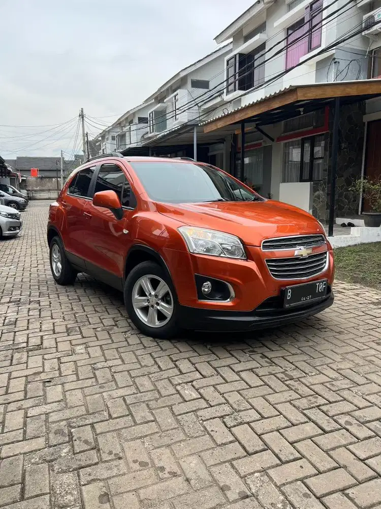 CHEVROLET TRAX 1.4 TURBO LT A/T ORANGE 2016