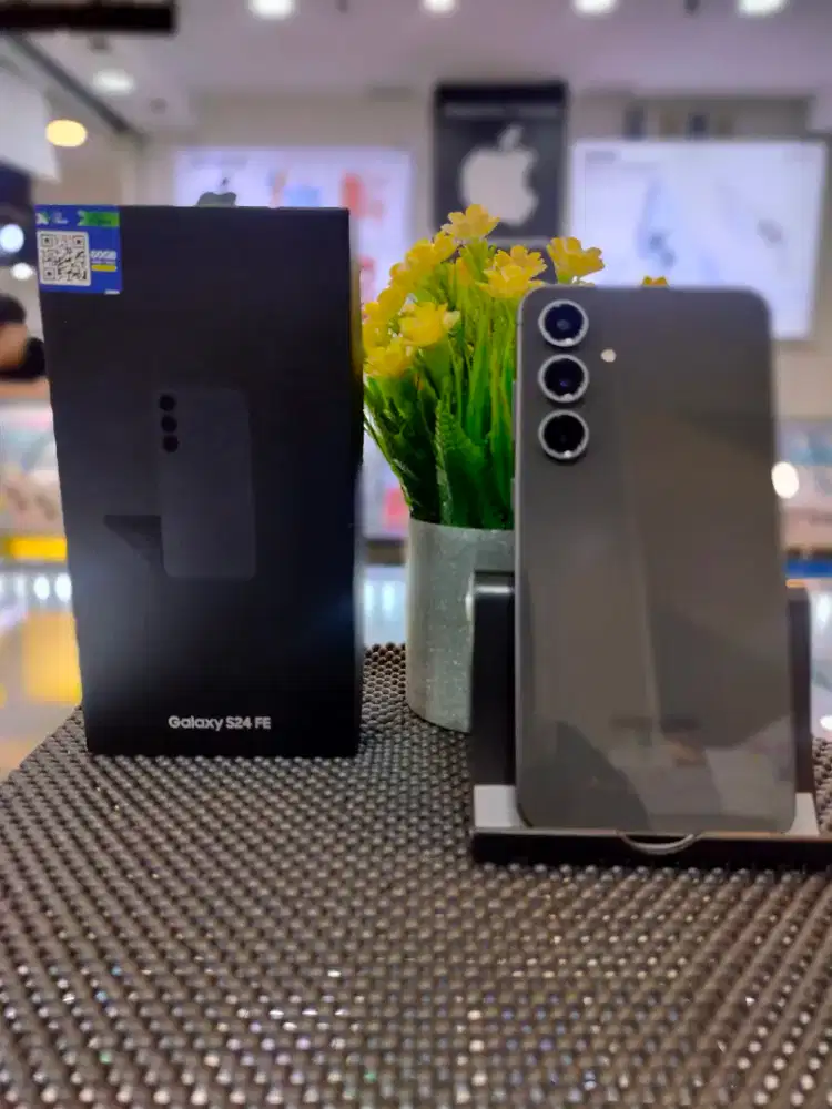 Samsung s24 fe 8/256 mulus lengkap