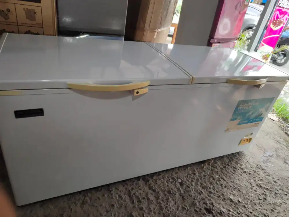 Frezer Bok Modena 650 Liter istimewa normal orisinil