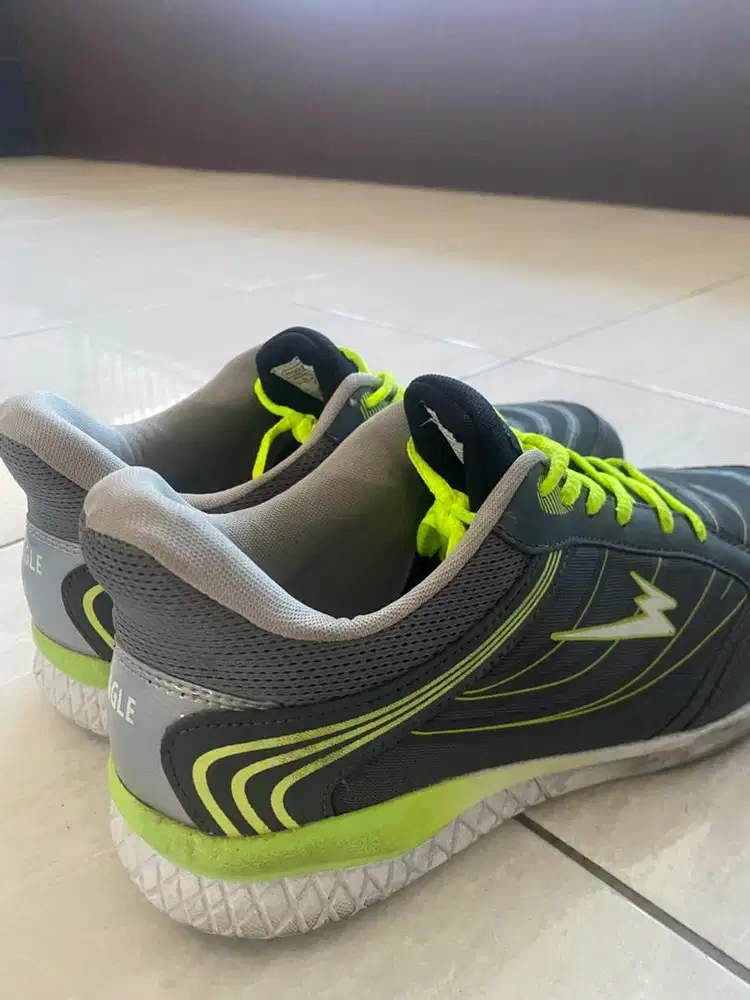 Sepatu Eagle Lifestyle