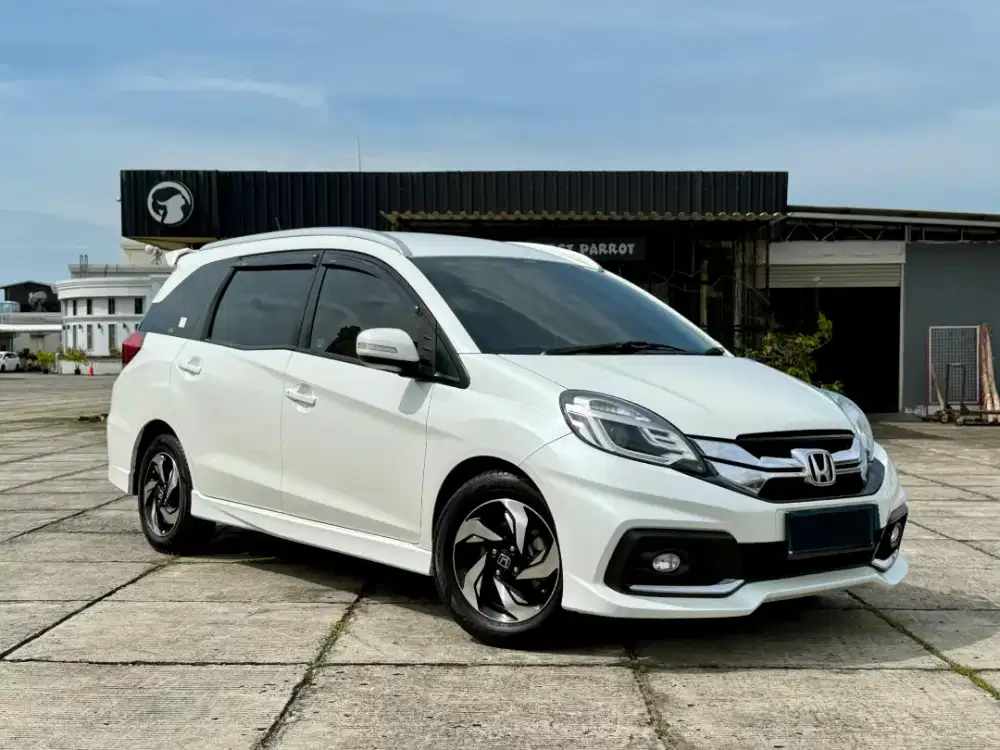 Honda Mobilio RS 2015