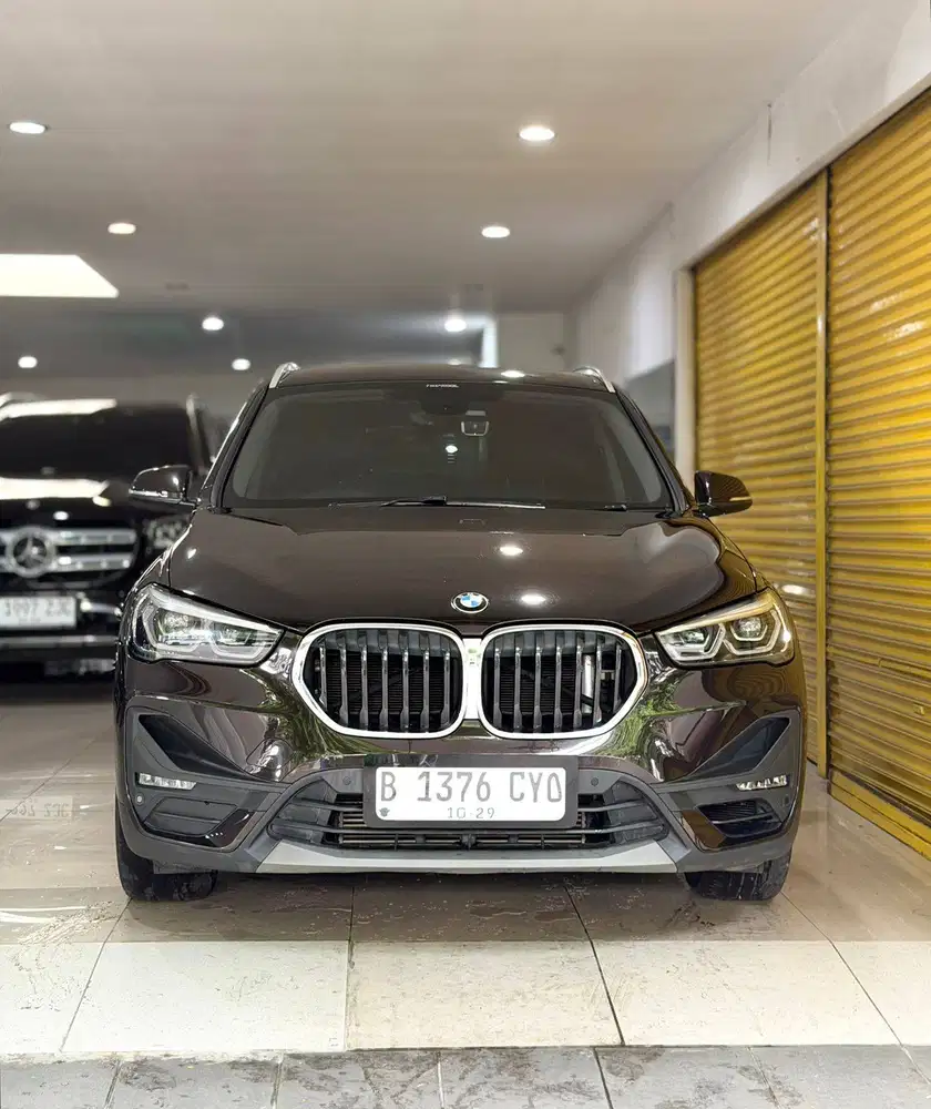 BMW X1 1.5 sdrive 1.8 Xline 2021 October Automatic Coklat Tua Metalik