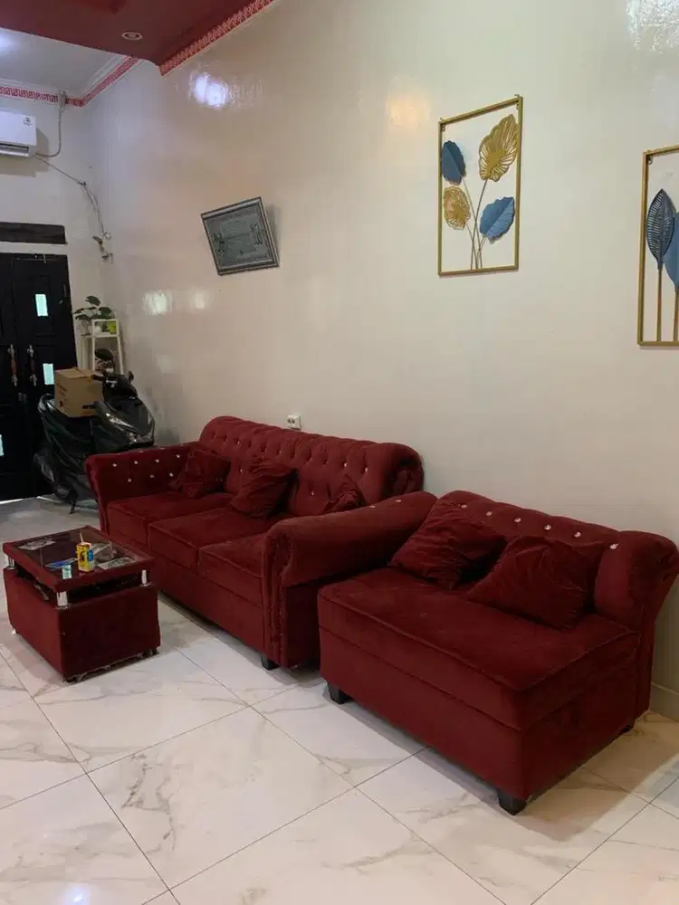 Sofa  1 set masih bagus