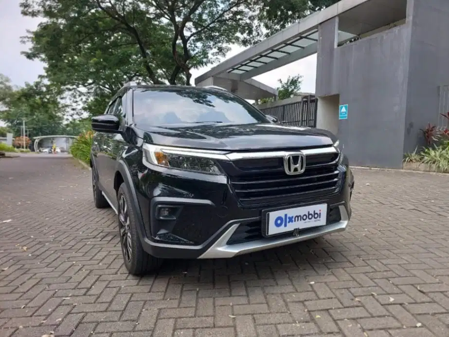 LOW DP Honda BR-V 1.5 Prestige Bensin-AT 2022 AAP