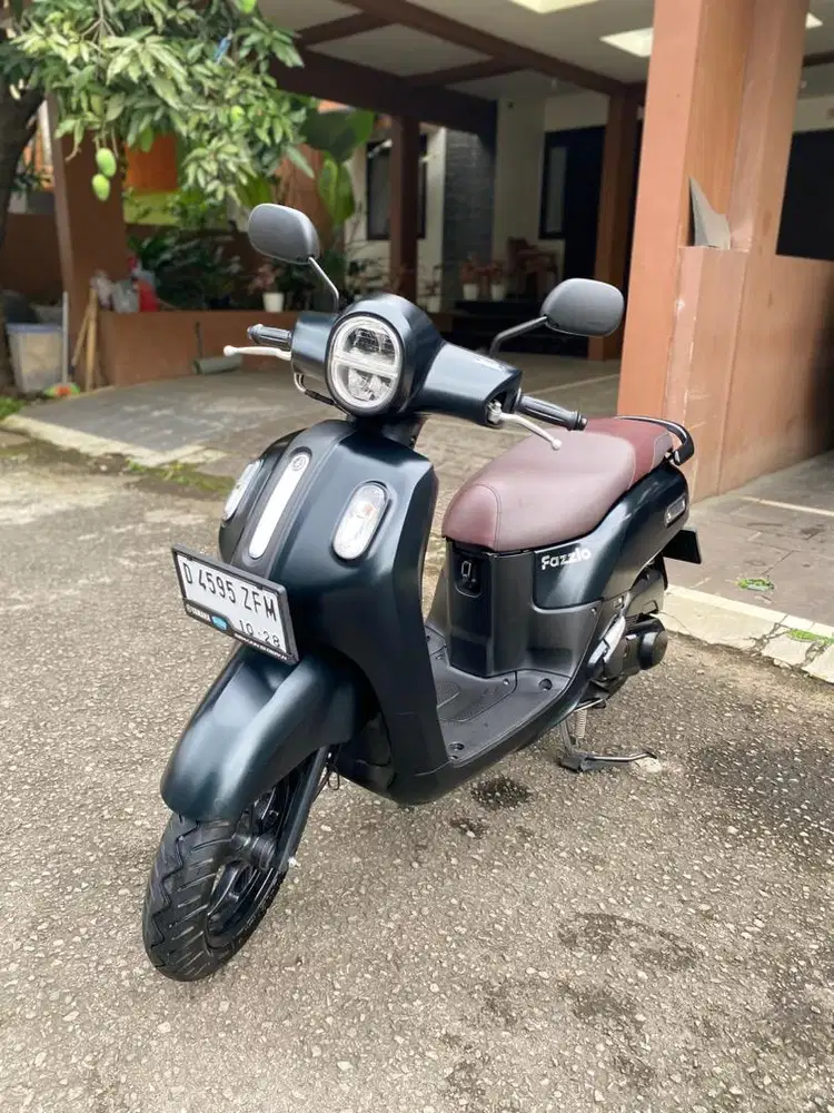 YAMAHA FAZZIO 2023 TYPE LUX TERTINGGI KM LOW BODY MULUS LOW KM